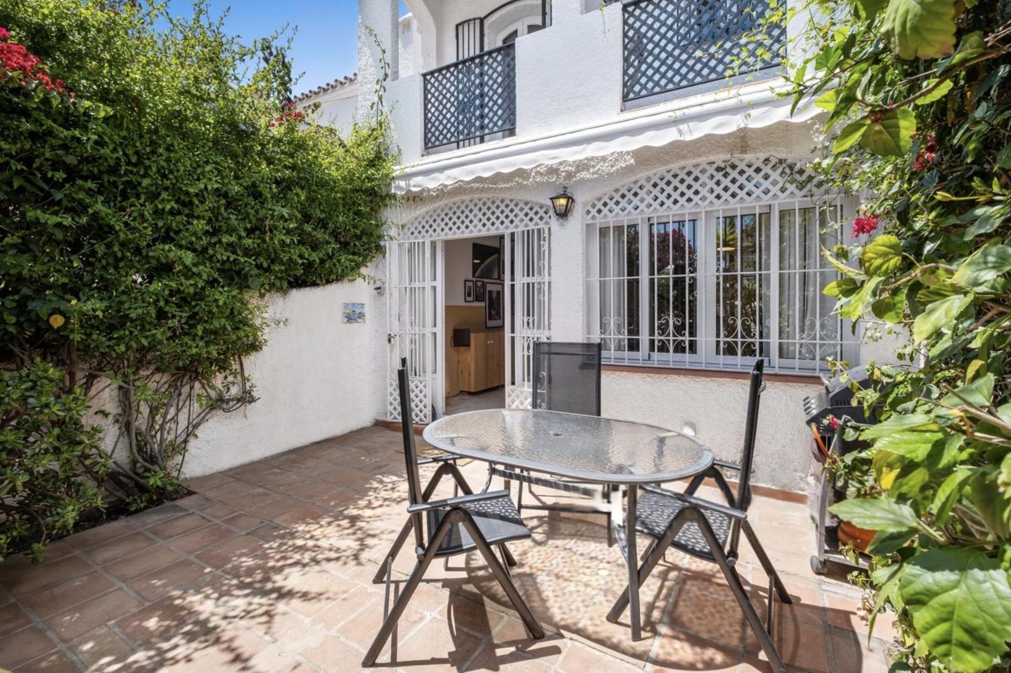 Casa Lena Town House With Pool Villa Nerja Ngoại thất bức ảnh